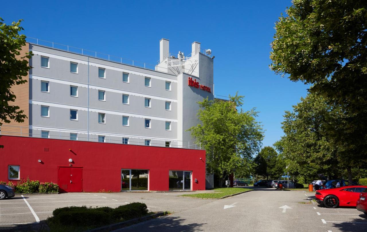 Hotel ibis Archamps Porte de Genève Exterior foto