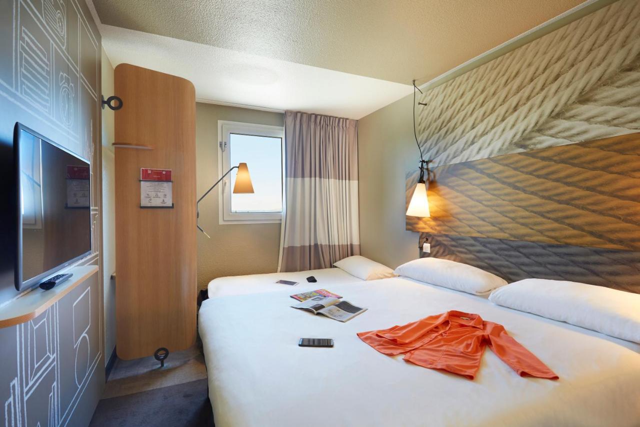 ibis Archamps Porte de Genève Exterior foto