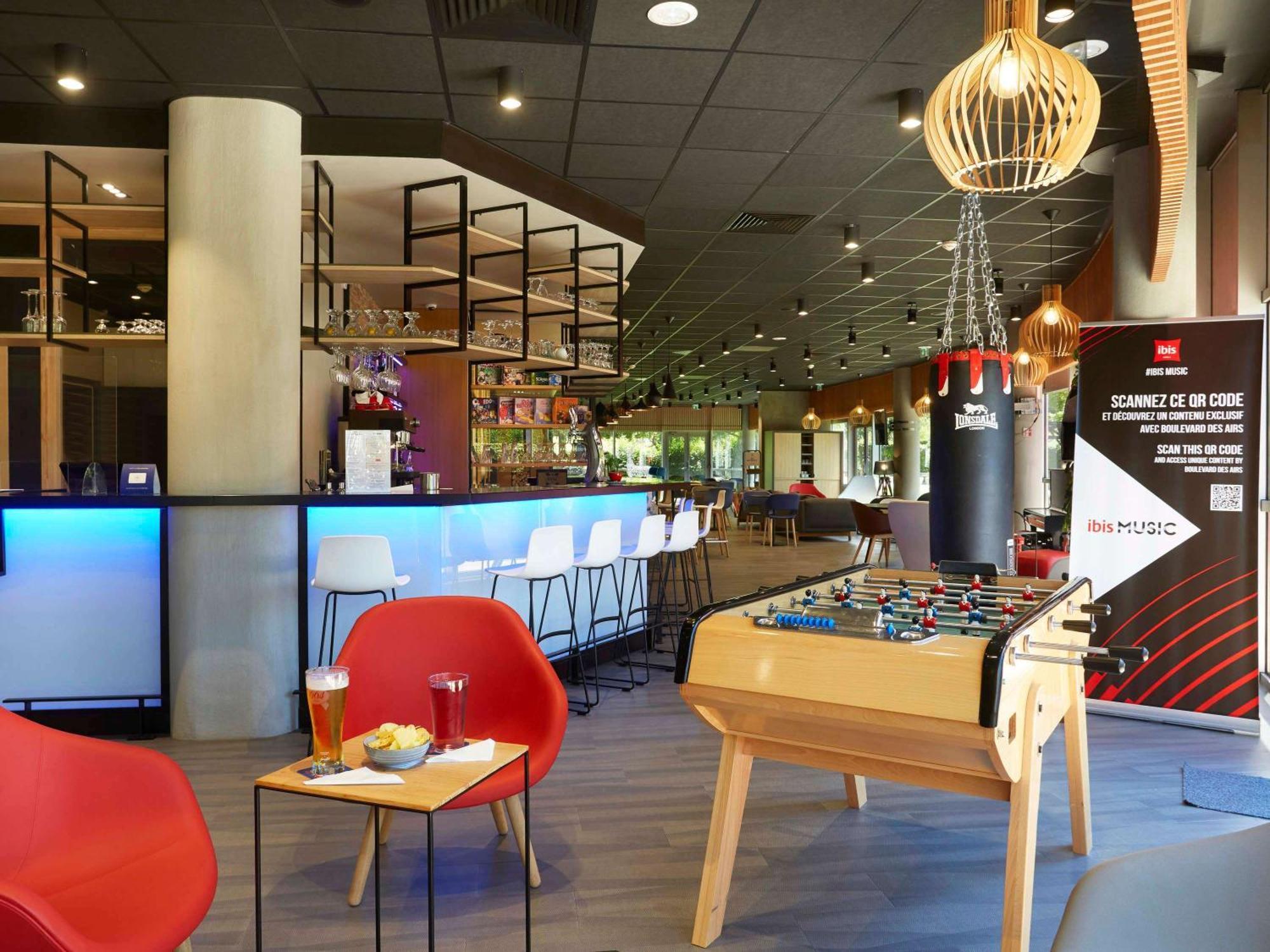 ibis Archamps Porte de Genève Exterior foto