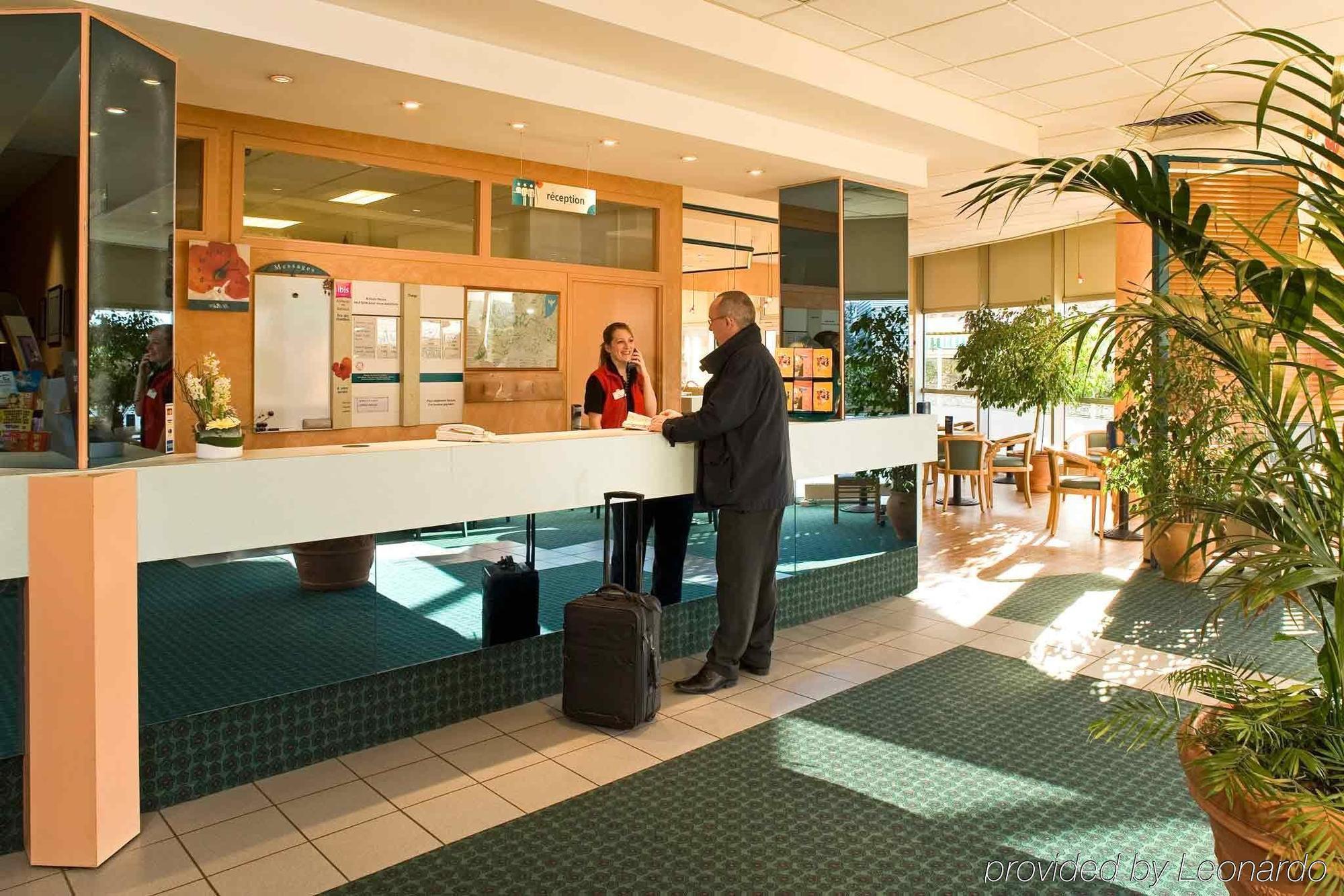 ibis Archamps Porte de Genève Exterior foto